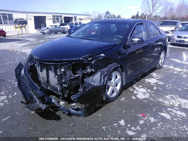 4T1BF1FK4CU037454 - 2012 TOYOTA CAMRY SE/LE/XLE BLACK photo 2