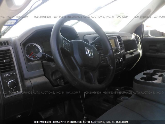 3C6TR5HT1DG541260 - 2013 RAM 2500 ST WHITE photo 5