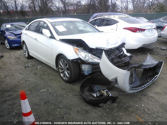 5NPEC4AC9BH049314 - 2011 HYUNDAI SONATA SE/LIMITED WHITE photo 1