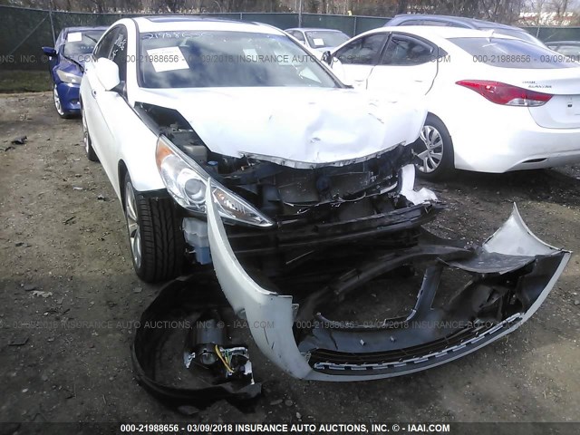 5NPEC4AC9BH049314 - 2011 HYUNDAI SONATA SE/LIMITED WHITE photo 6