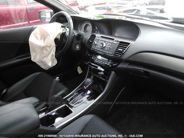 1HGCR2F57HA159770 - 2017 HONDA ACCORD SPORT 黑色 照片 5