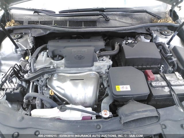 4T1BF1FKXHU690278 - 2017 TOYOTA CAMRY LE/XLE/SE/XSE SILVER photo 10