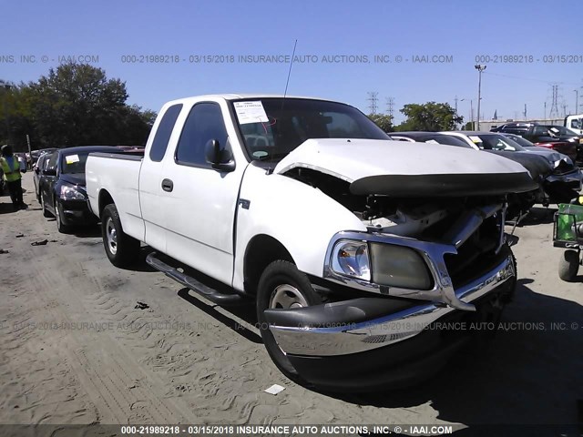 1FTZX1728YNA82865 - 2000 FORD F150 WHITE photo 1