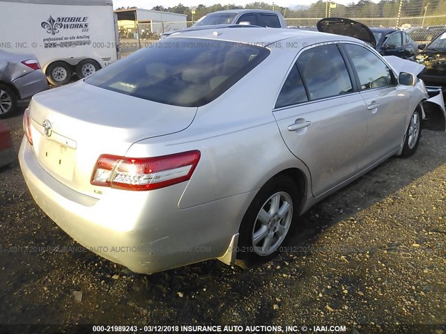 4T1BF3EK2AU005628 - 2010 TOYOTA CAMRY SE/LE/XLE SILVER photo 4