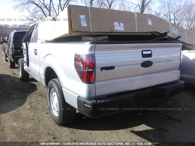 1FTFW1EF4BFC70828 - 2011 FORD F150 SUPERCREW SILVER photo 3
