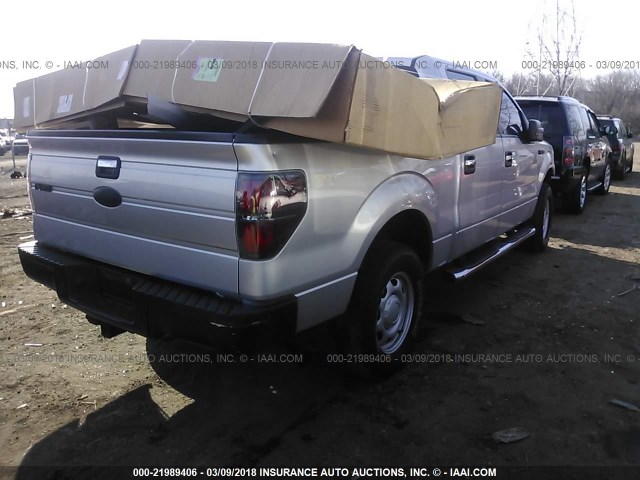 1FTFW1EF4BFC70828 - 2011 FORD F150 SUPERCREW SILVER photo 4