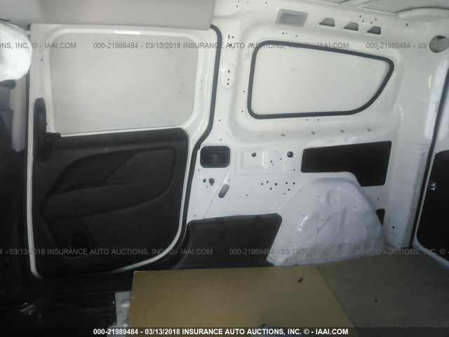 ZFBERFAT3G6B92258 - 2016 RAM PROMASTER CITY  白色 照片 8