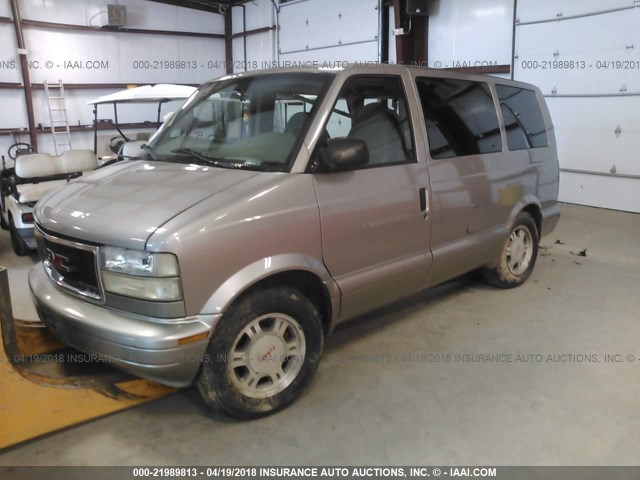 1GKDM19X44B502035 - 2004 GMC SAFARI XT SILVER photo 2