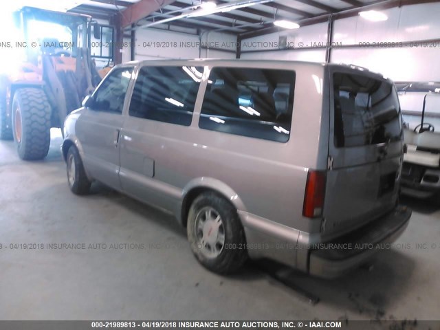 1GKDM19X44B502035 - 2004 GMC SAFARI XT SILVER photo 3