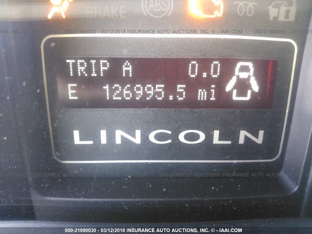 5LMFU27529EJ01867 - 2009 LINCOLN NAVIGATOR 白色 照片 7