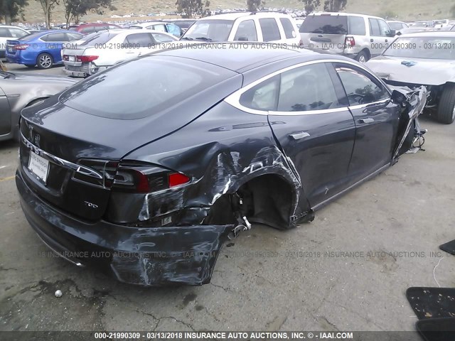 5YJSA1E23FF108466 - 2015 TESLA MODEL S GRAY photo 4