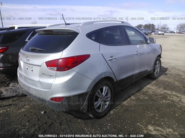 KM8JU3AC7AU109080 - 2010 HYUNDAI TUCSON GLS/LIMITED SILVER photo 4