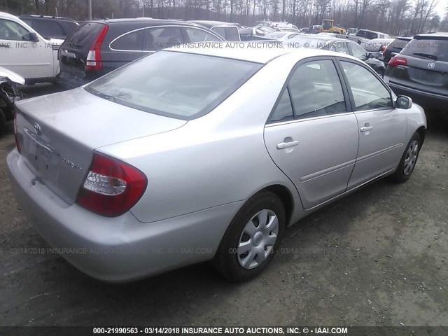 4T1BE32K23U137167 - 2003 TOYOTA CAMRY LE/XLE/SE 银色 照片 4