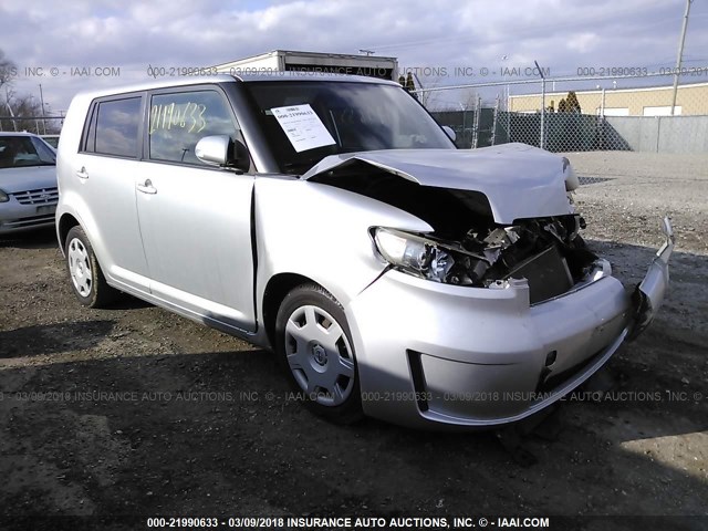 JTLKE50E981046522 - 2008 TOYOTA SCION XB SILVER photo 1