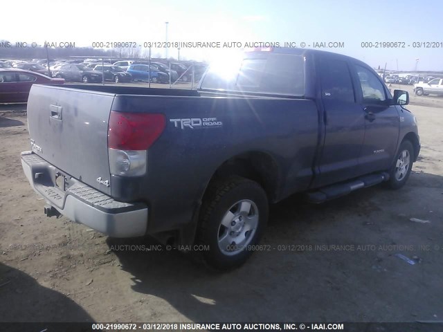 5TFBV54148X052888 - 2008 TOYOTA TUNDRA DOUBLE CAB/DOUBLE CAB SR5 BLUE photo 4