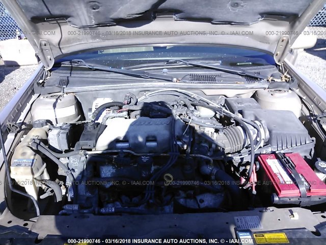 1G1NE52J62M676323 - 2002 CHEVROLET MALIBU LS 金色 照片 10