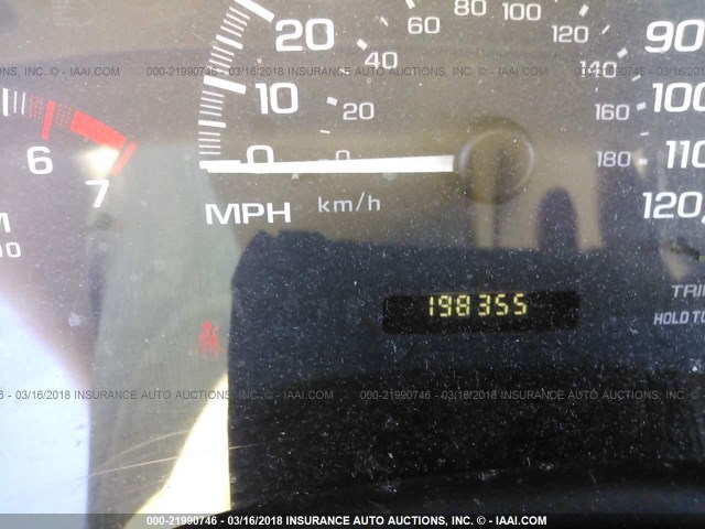 1G1NE52J62M676323 - 2002 CHEVROLET MALIBU LS 金色 照片 7