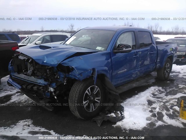 3TMDZ5BN9HM028613 - 2017 TOYOTA TACOMA DBL CAB/SR5/TRD SPORT/OR BLUE photo 2