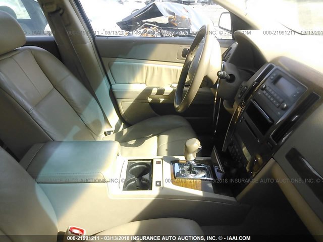 1G6DW677550174551 - 2005 CADILLAC STS GOLD photo 5