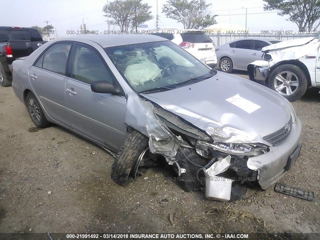 4T1BE32K44U357346 - 2004 TOYOTA CAMRY LE/XLE/SE SILVER photo 1