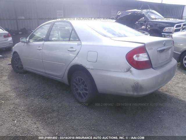 4T1BE32K44U357346 - 2004 TOYOTA CAMRY LE/XLE/SE SILVER photo 3