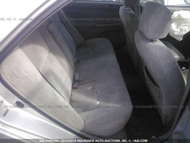 4T1BE32K44U357346 - 2004 TOYOTA CAMRY LE/XLE/SE SILVER photo 8