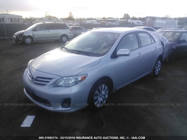 2T1BU4EE7DC009279 - 2013 TOYOTA COROLLA S/LE SILVER photo 2