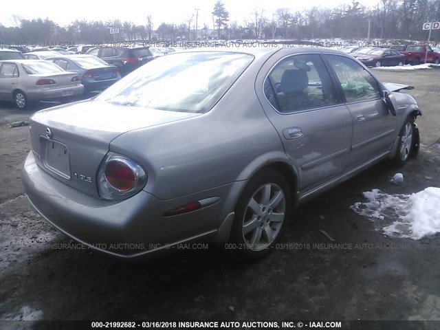 JN1DA31A02T317708 - 2002 NISSAN MAXIMA GLE/SE SILVER photo 4