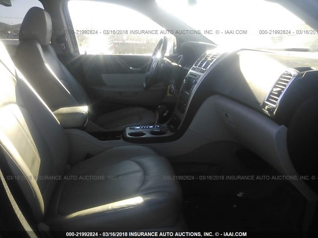 1GKKVRED0BJ292521 - 2011 GMC ACADIA SLT-1 Srebrny zdjęcie 5