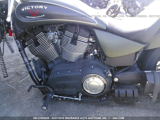 5VPLB36N2G3050338 - 2016 VICTORY MOTORCYCLES GUNNER Yaşıl foto 9