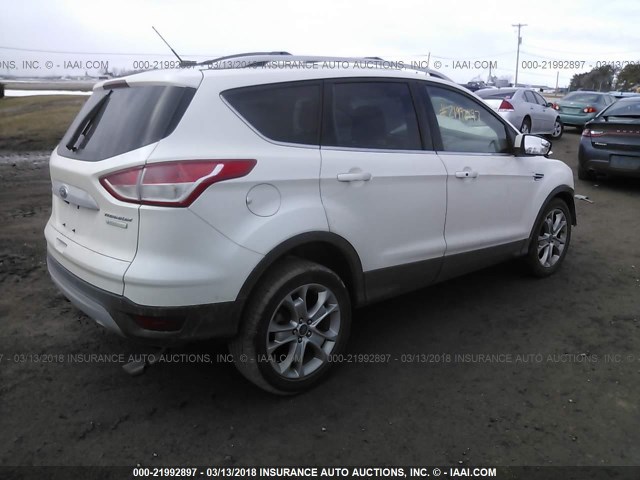 1FMCU0JX2FUA40459 - 2015 FORD ESCAPE TITANIUM WHITE photo 4