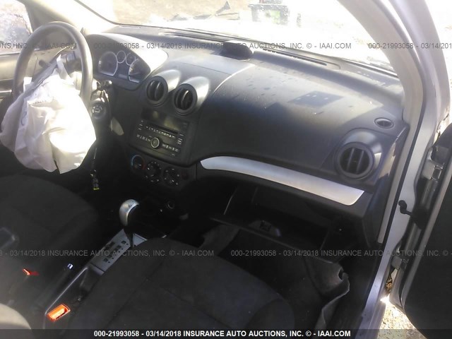 KL1TD5DE2BB214183 - 2011 CHEVROLET AVEO LS/LT 银色 照片 5