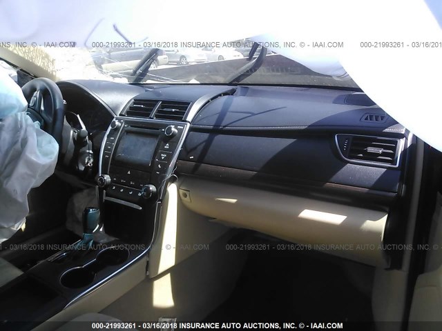 4T1BF1FK1FU892715 - 2015 TOYOTA CAMRY LE/XLE/SE/XSE Rot Foto 5