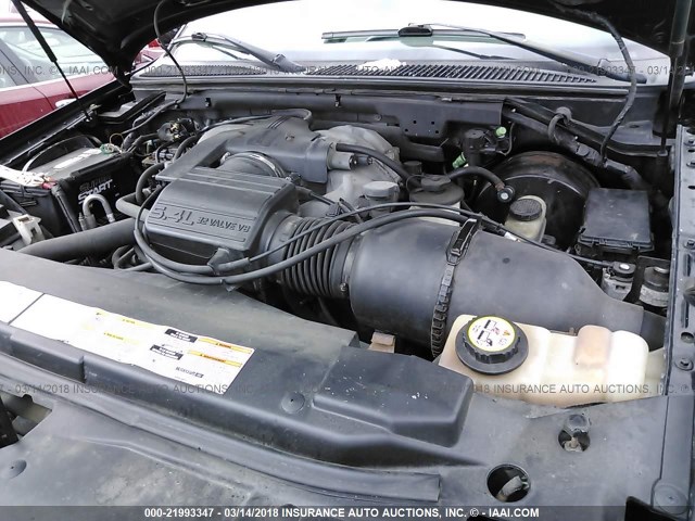 5LMFU28R92LJ06129 - 2002 LINCOLN NAVIGATOR 黑色 照片 10