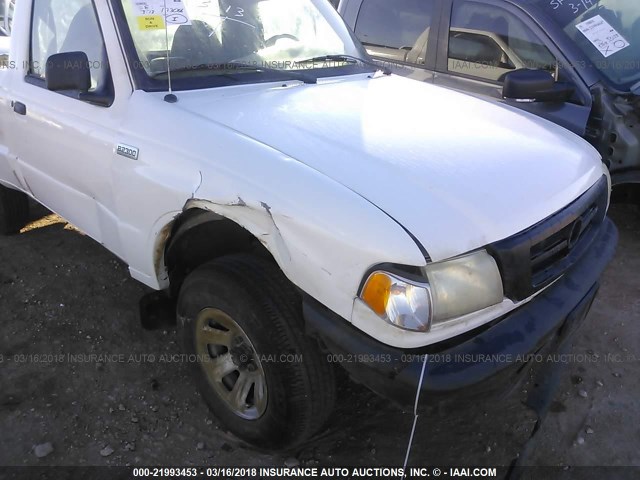 4F4YR12D22TM15473 - 2002 MAZDA B2300 WHITE photo 6