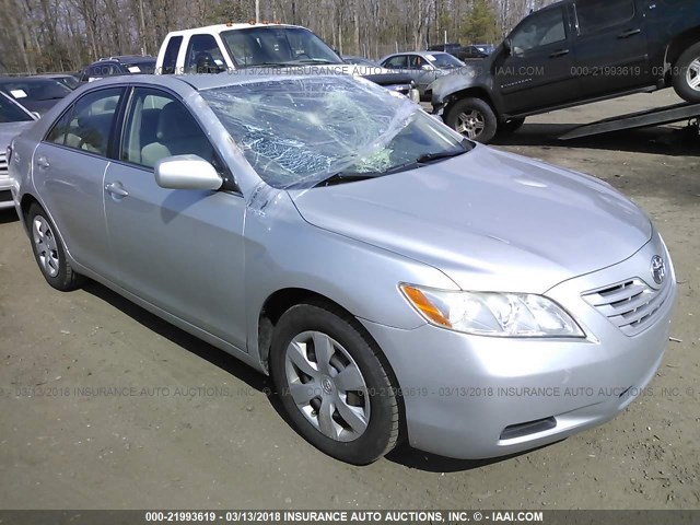 4T1BE46K97U048573 - 2007 TOYOTA CAMRY NEW GENERAT CE/LE/XLE/SE SILVER photo 1