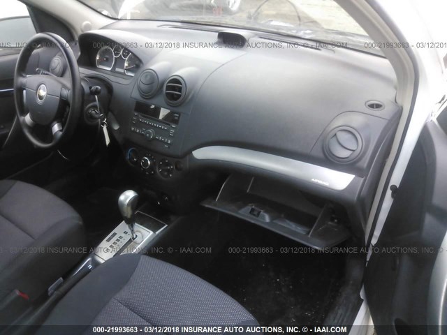 KL1TD5DE1BB204583 - 2011 CHEVROLET AVEO LS/LT 白色 照片 5