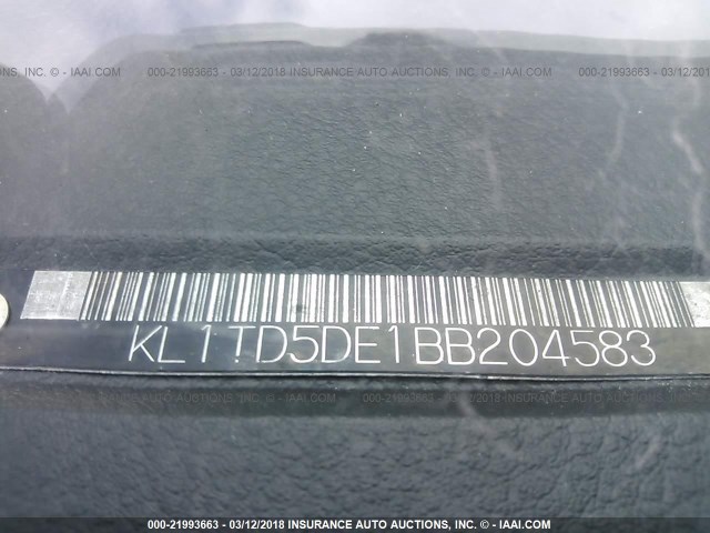 KL1TD5DE1BB204583 - 2011 CHEVROLET AVEO LS/LT 白色 照片 9