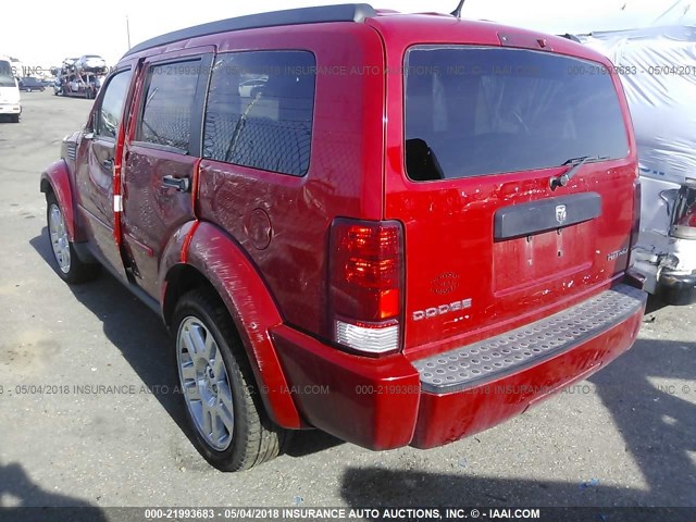 1D4PU4GK1BW546472 - 2011 DODGE NITRO HEAT RED photo 3