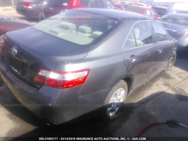 4T4BE46K48R045961 - 2008 TOYOTA CAMRY CE/LE/XLE/SE GRAY photo 4