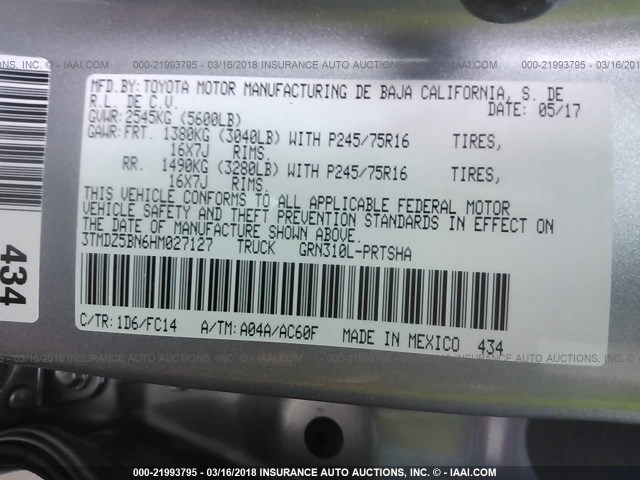 3TMDZ5BN6HM027127 - 2017 TOYOTA TACOMA DBL CAB/SR5/TRD SPORT/OR SILVER photo 9