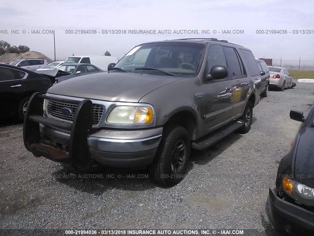 1FMPU16L42LA96187 - 2002 FORD EXPEDITION XLT GOLD photo 2