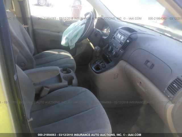 KNDMB233076182870 - 2007 KIA SEDONA EX/LX GOLD photo 5