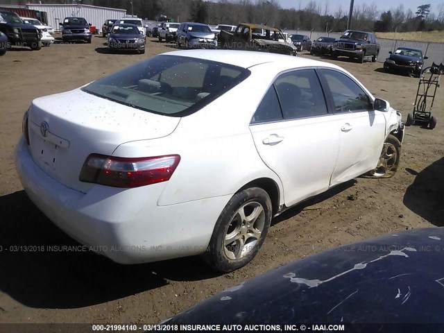 4T1BE46K08U781418 - 2008 TOYOTA CAMRY CE/LE/XLE/SE WHITE photo 4