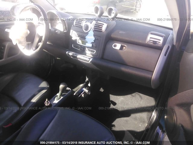 WMEEJ31X09K293918 - 2009 SMART FORTWO PURE/PASSION BLUE photo 5