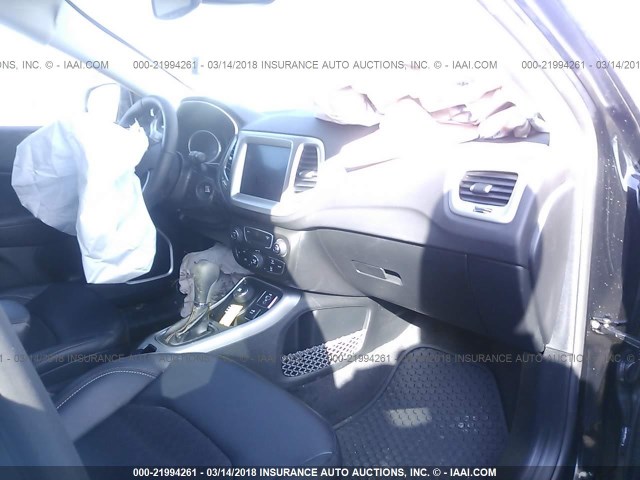 3C4NJDBBXJT143003 - 2018 JEEP COMPASS LATITUDE 黑色 照片 5