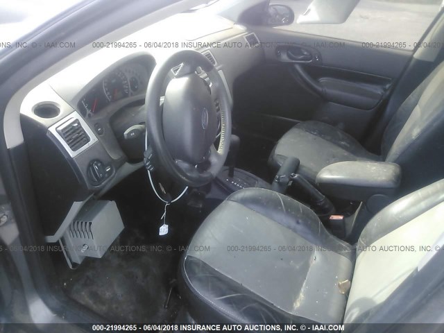 1FAHP34NX7W261767 - 2007 FORD FOCUS ZX4/S/SE/SES 灰色 照片 5