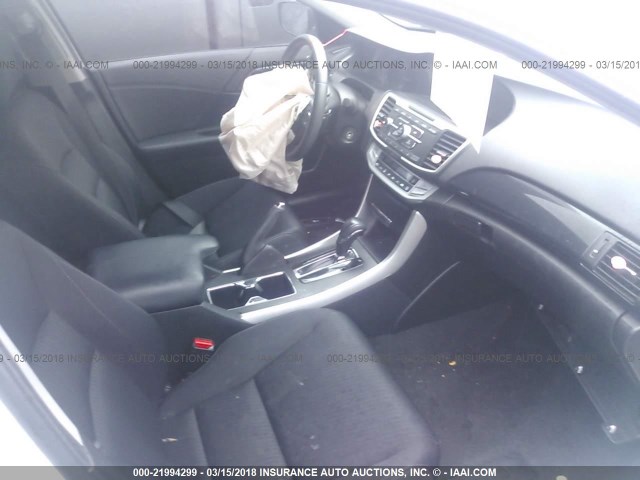 1HGCR2F53FA160718 - 2015 HONDA ACCORD SPORT თეთრი ფოტო 5