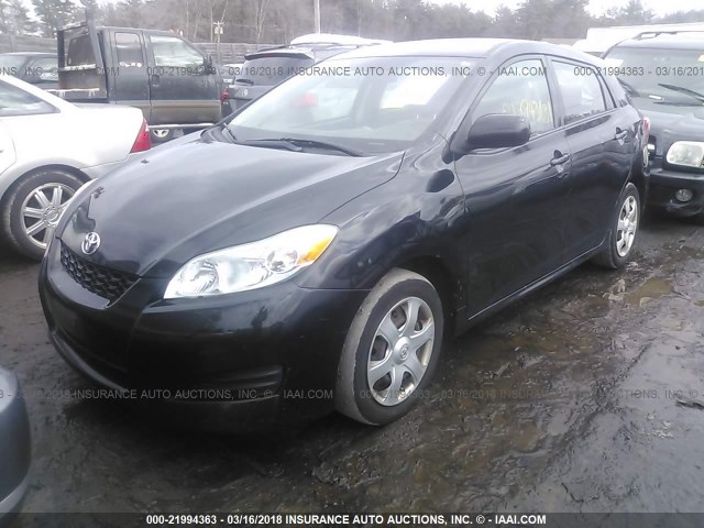 2T1KU40E79C098298 - 2009 TOYOTA COROLLA MATRIX  BLACK photo 2