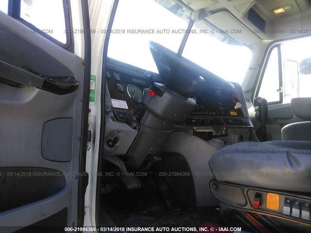 1FUJBBDR4ADAP2912 - 2010 FREIGHTLINER ST120 ST120 Unknown photo 5